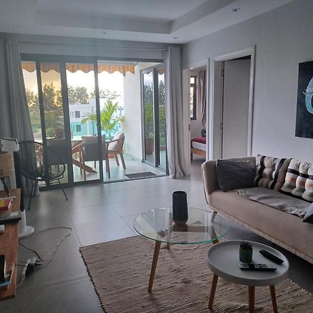Splendide Penthouse Vue Mer A 5 Mn A Pied De La Plage Flic-en-Flacq 外观 照片